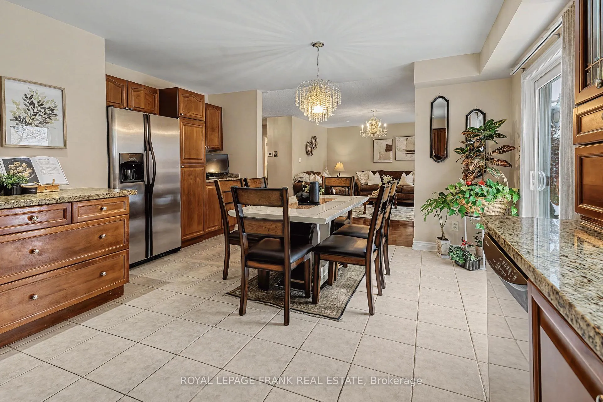 Photo 18 of 129 Stillwell Lane, Clarington, Newcastle — HOMEH