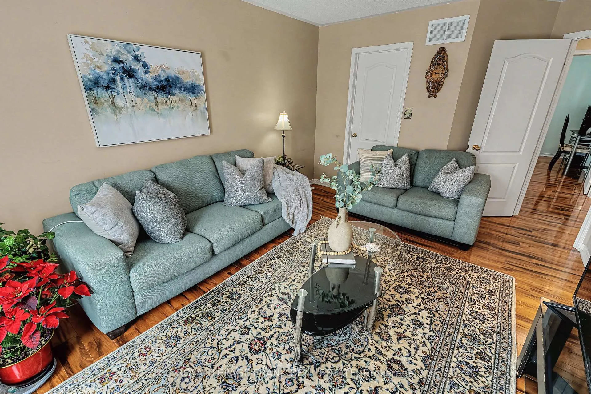 Photo 22 of 129 Stillwell Lane, Clarington, Newcastle — HOMEH