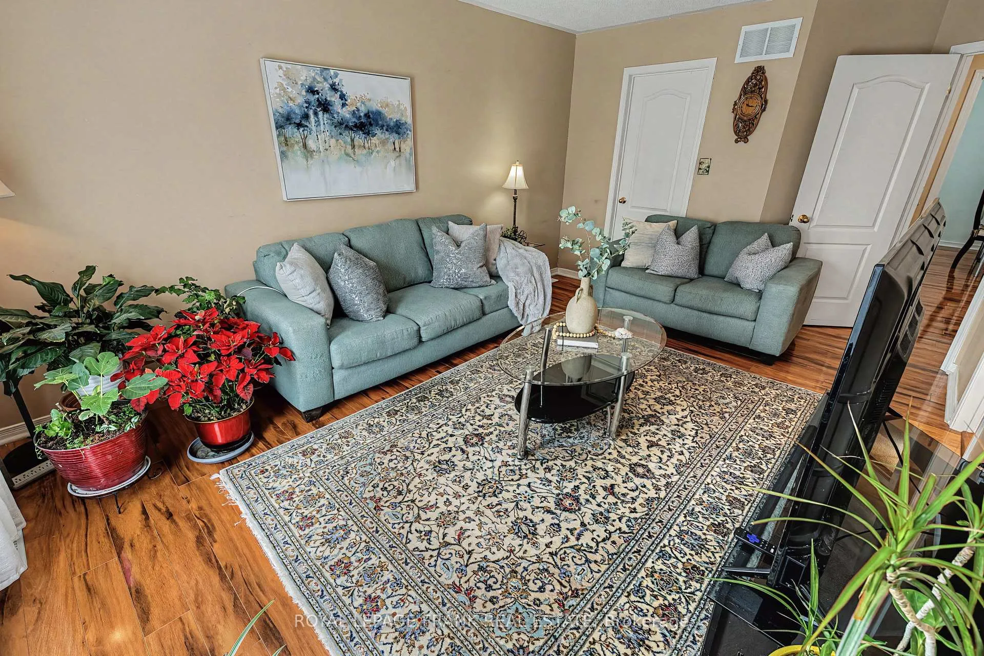 Photo 24 of 129 Stillwell Lane, Clarington, Newcastle — HOMEH