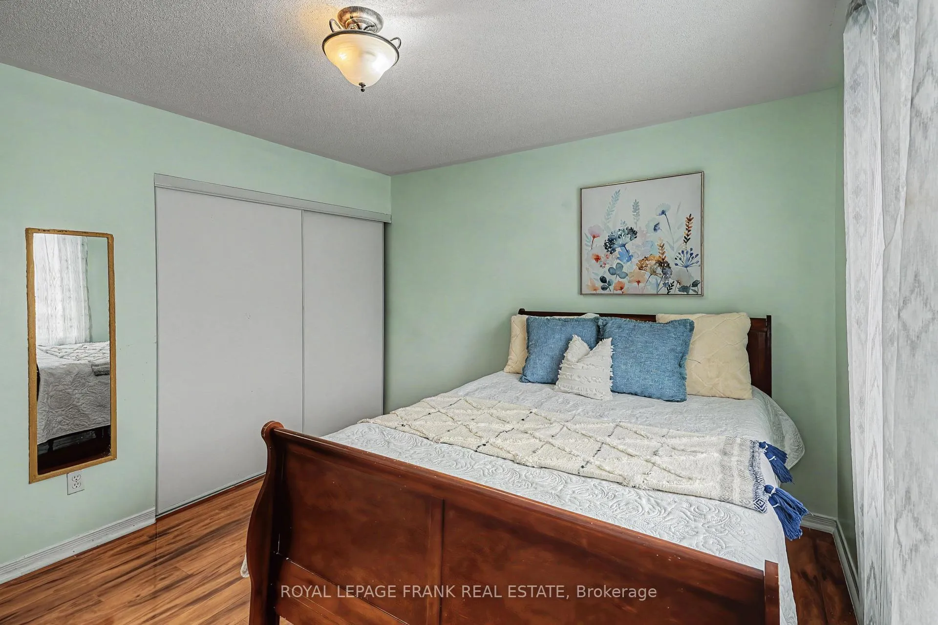 Photo 30 of 129 Stillwell Lane, Clarington, Newcastle — HOMEH
