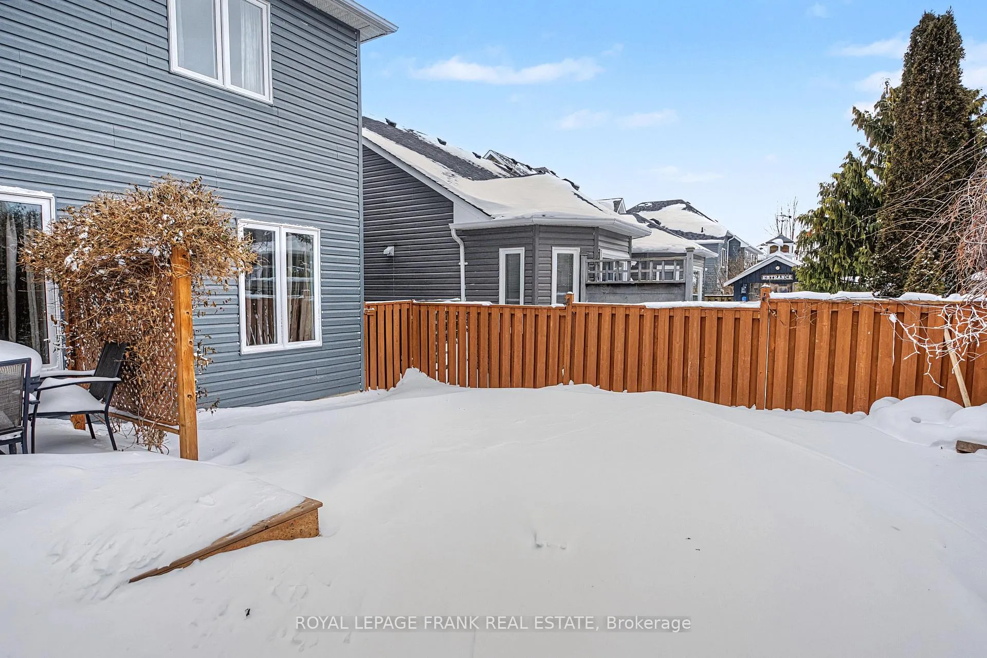 Photo 41 of 129 Stillwell Lane, Clarington, Newcastle — HOMEH