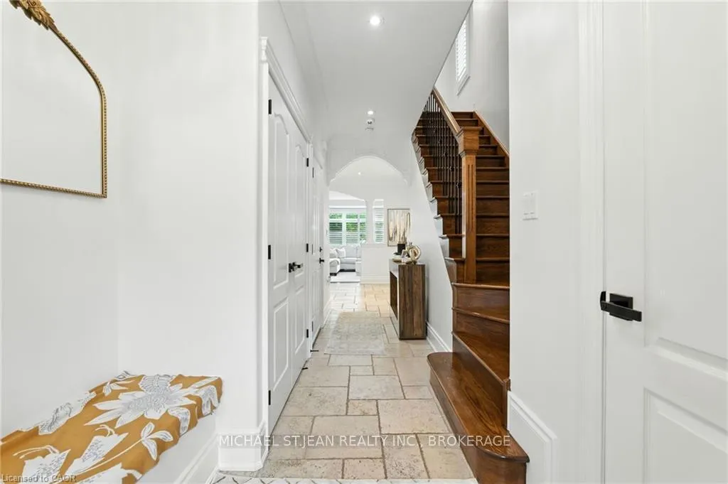 Photo 5 of 199 Hunter Street W, Hamilton, Kirkendall — HOMEH
