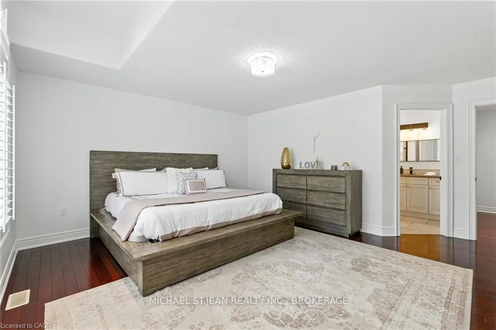 Photo 23 of 199 Hunter Street W, Hamilton, Kirkendall — HOMEH