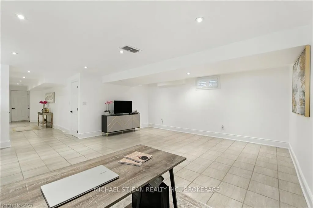 Photo 31 of 199 Hunter Street W, Hamilton, Kirkendall — HOMEH