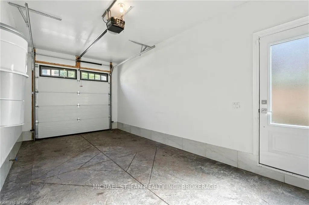 Photo 35 of 199 Hunter Street W, Hamilton, Kirkendall — HOMEH