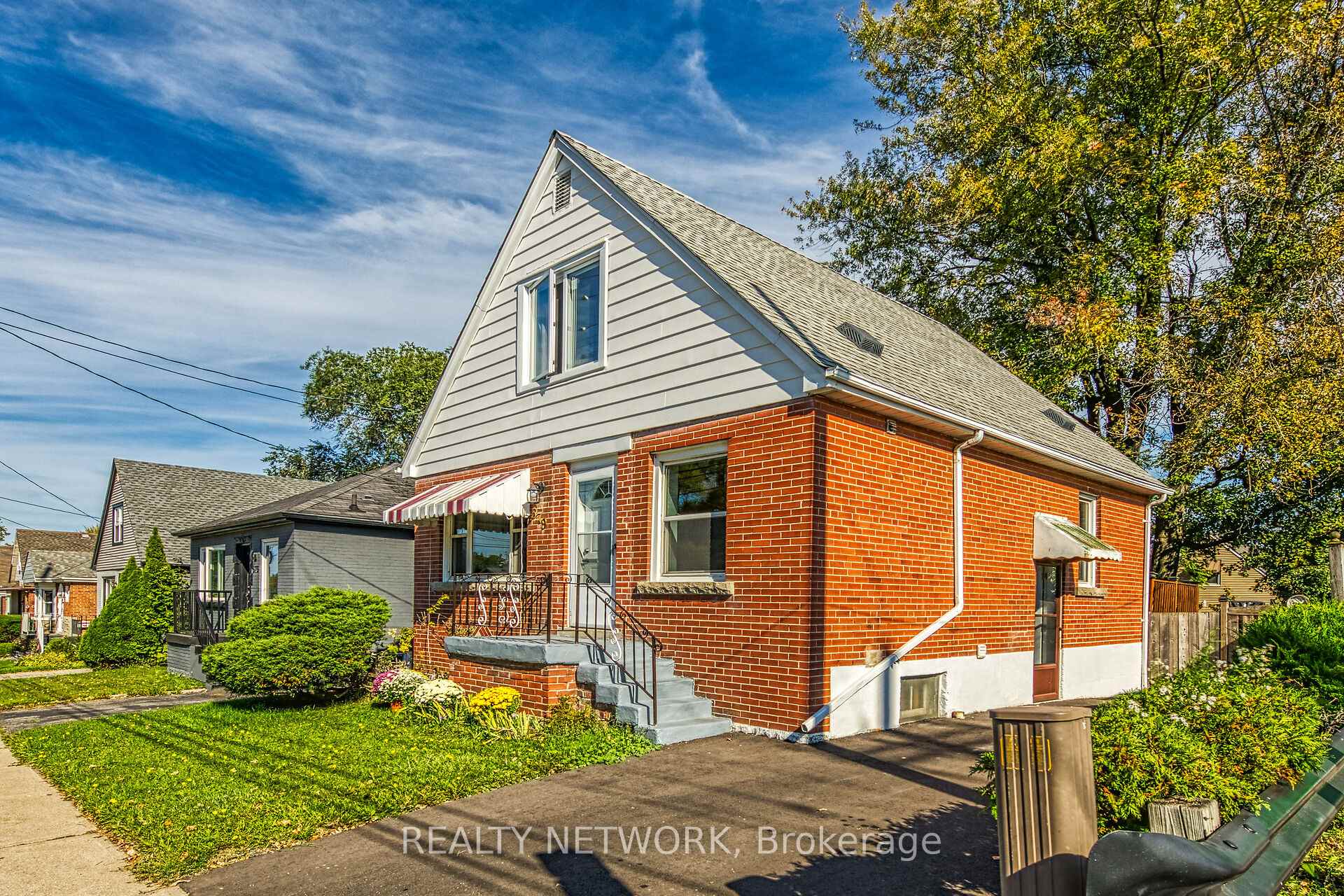 Photo 1 of 579 Upper Sherman Avenue, Hamilton, Raleigh — HOMEH
