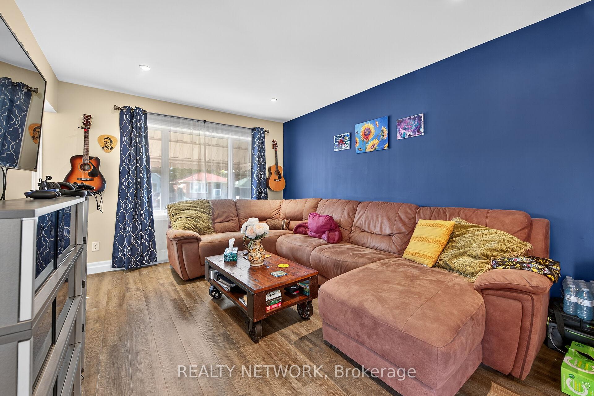Photo 15 of 579 Upper Sherman Avenue, Hamilton, Raleigh — HOMEH