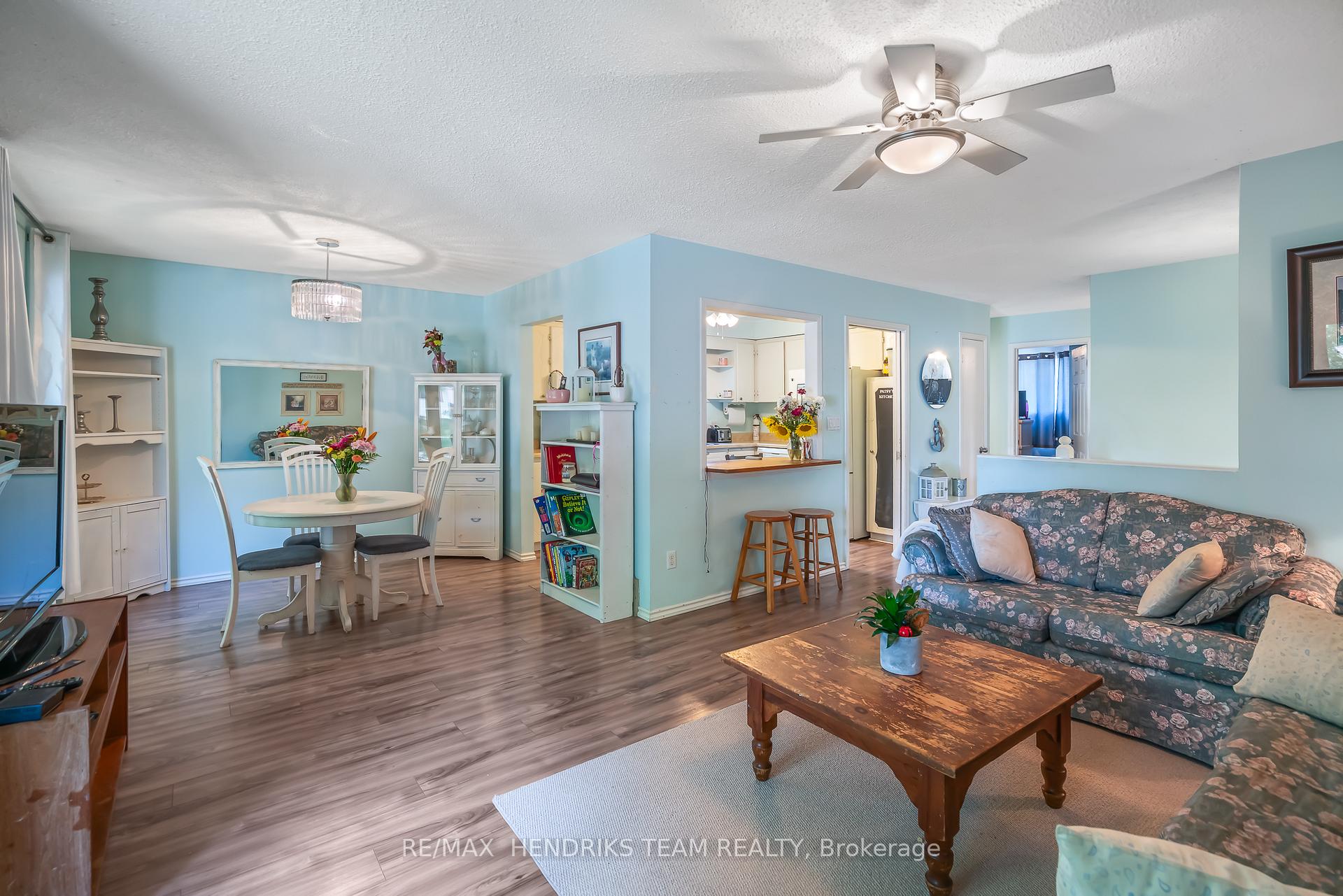 Photo 8 of 5 Whittaker Avenue, Grimsby, Grimsby Beach — HOMEH