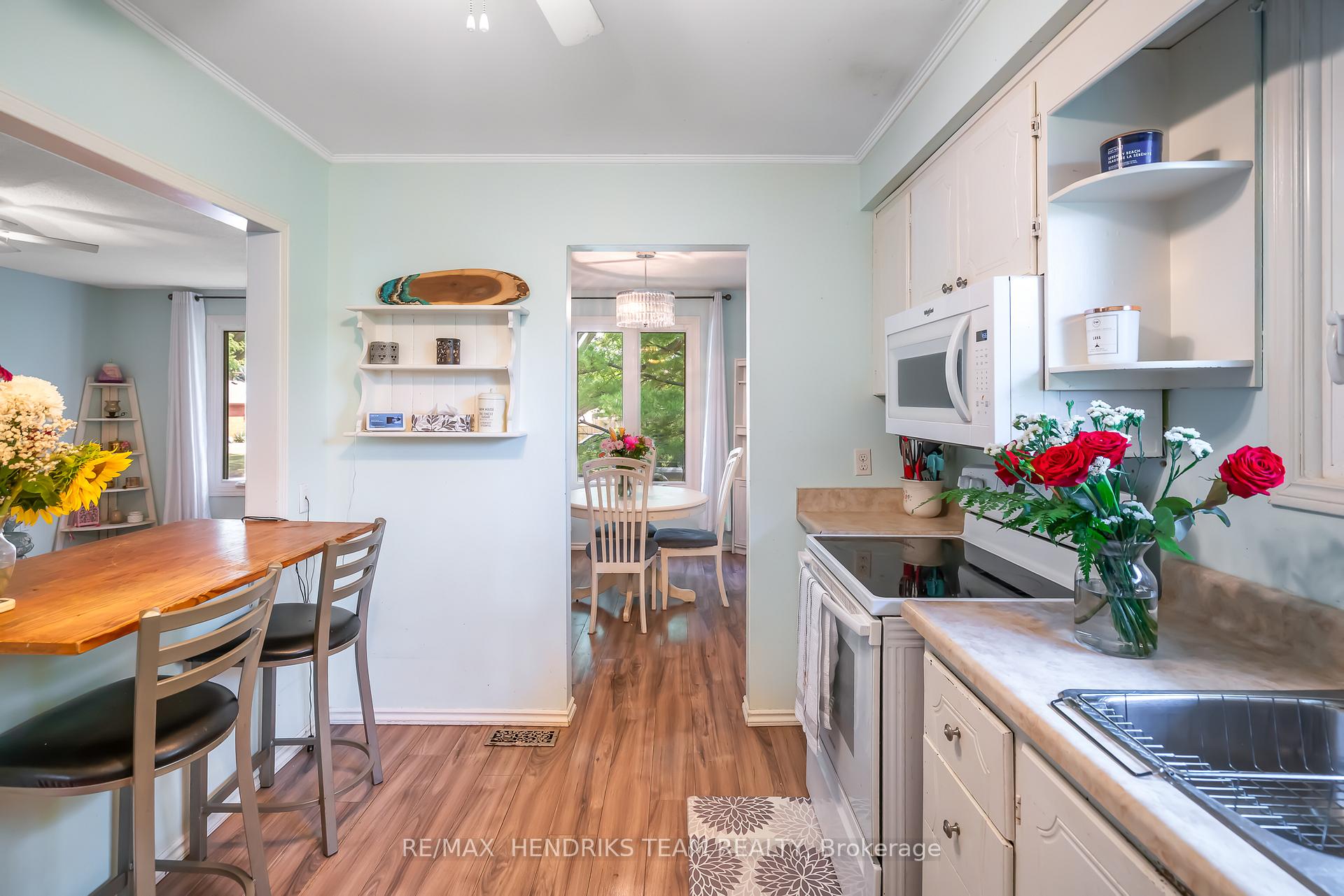 Photo 12 of 5 Whittaker Avenue, Grimsby, Grimsby Beach — HOMEH
