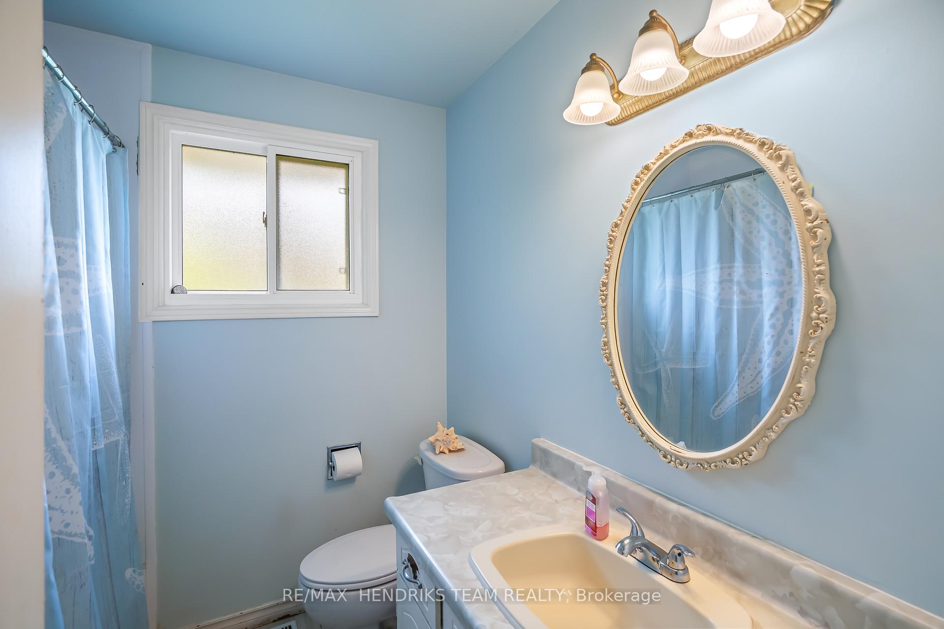 Photo 13 of 5 Whittaker Avenue, Grimsby, Grimsby Beach — HOMEH