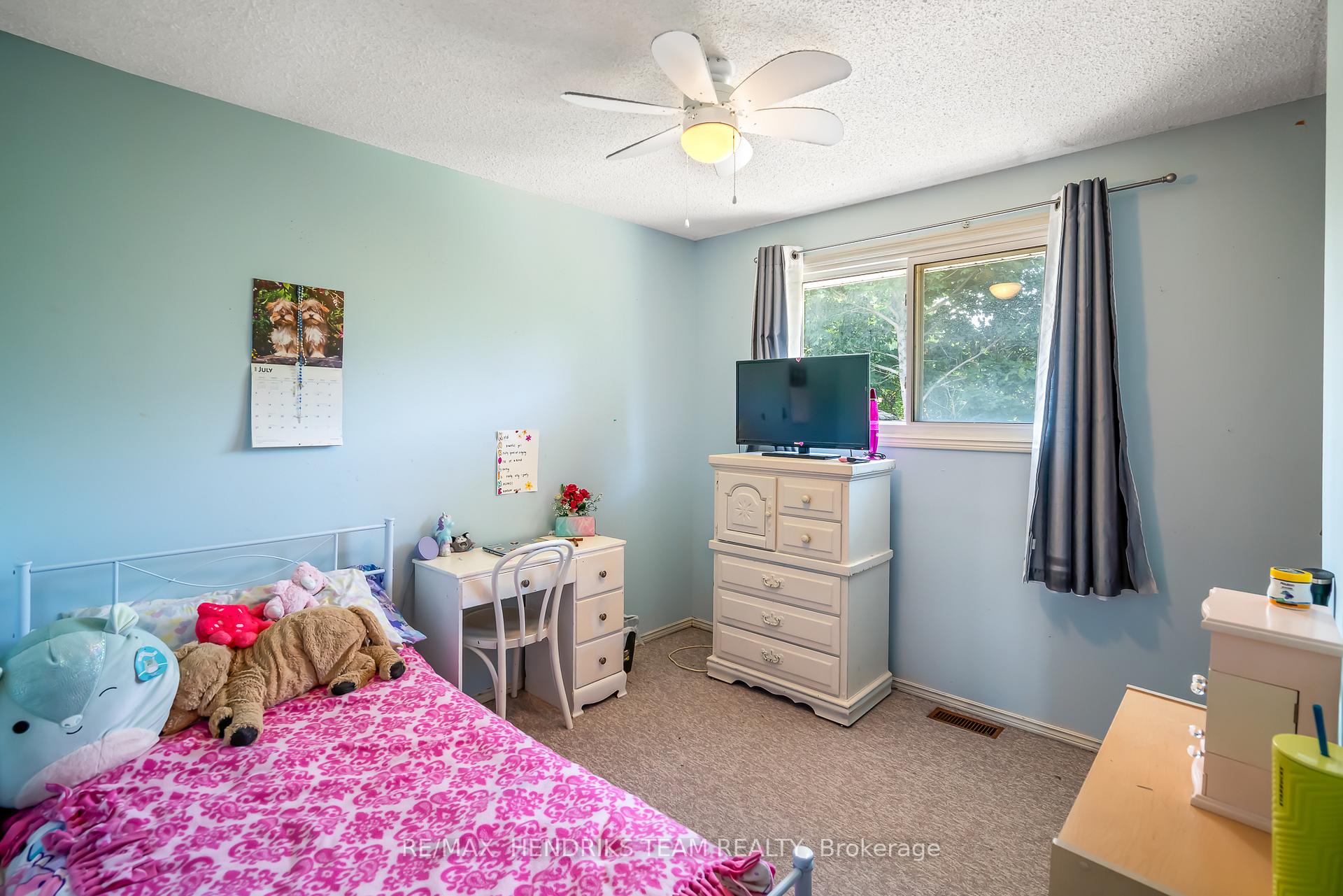 Photo 14 of 5 Whittaker Avenue, Grimsby, Grimsby Beach — HOMEH
