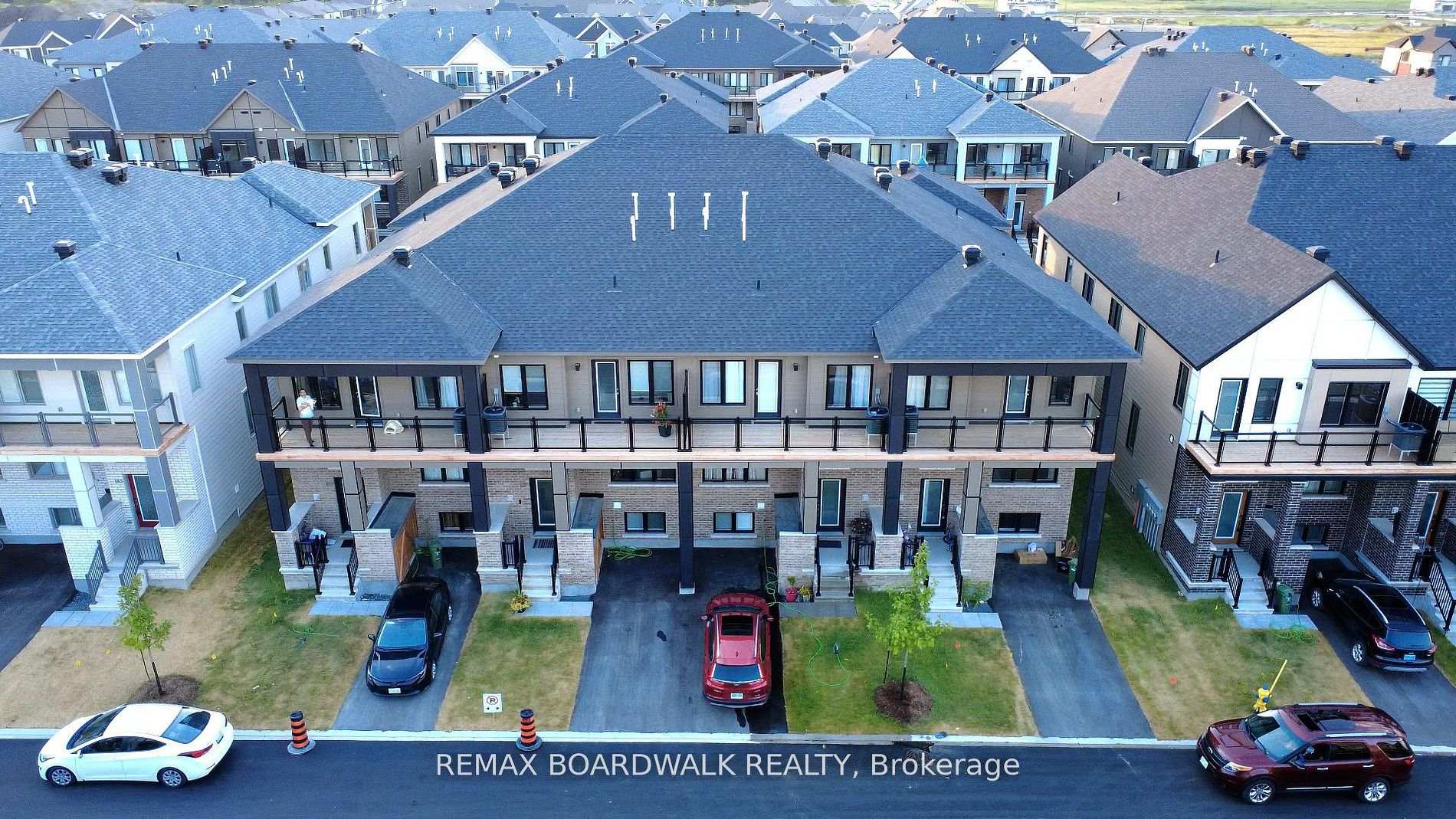 Photo 1 of 189 Beebalm Crescent, Ottawa, Barrhaven - Half Moon Bay — HOMEH