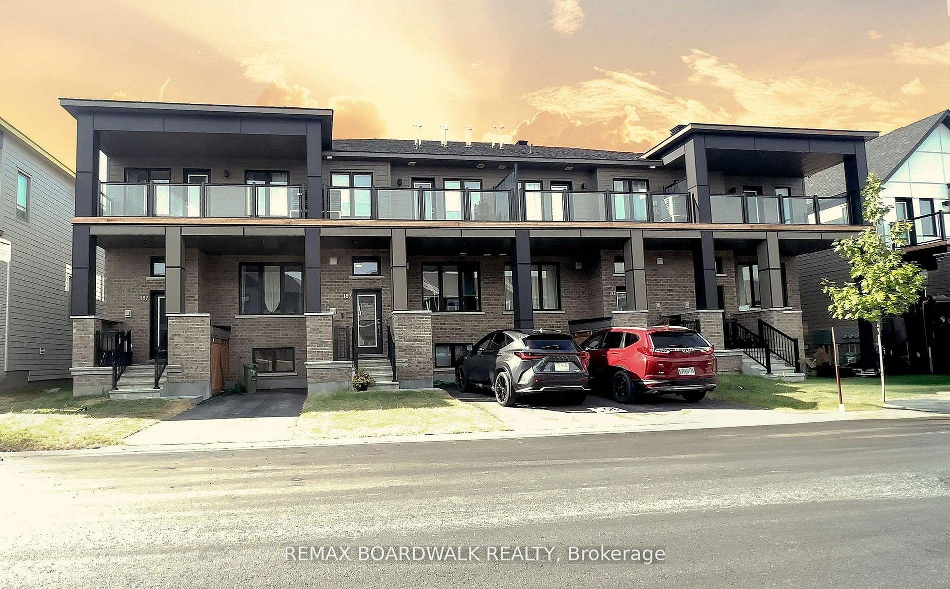 Photo 2 of 189 Beebalm Crescent, Ottawa, Barrhaven - Half Moon Bay — HOMEH