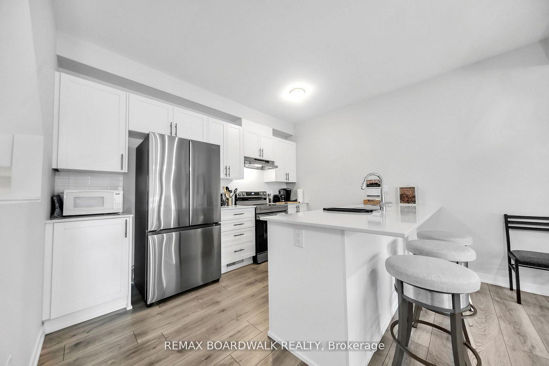Photo 17 of 189 Beebalm Crescent, Ottawa, Barrhaven - Half Moon Bay — HOMEH