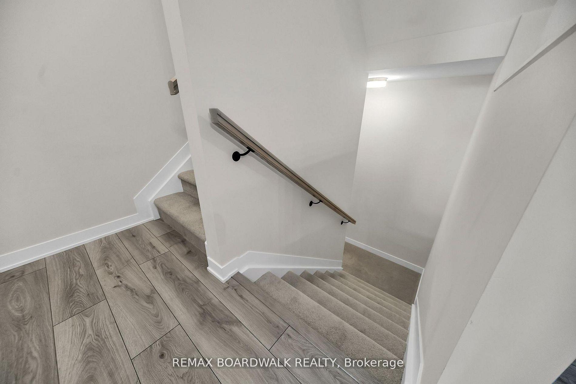 Photo 19 of 189 Beebalm Crescent, Ottawa, Barrhaven - Half Moon Bay — HOMEH
