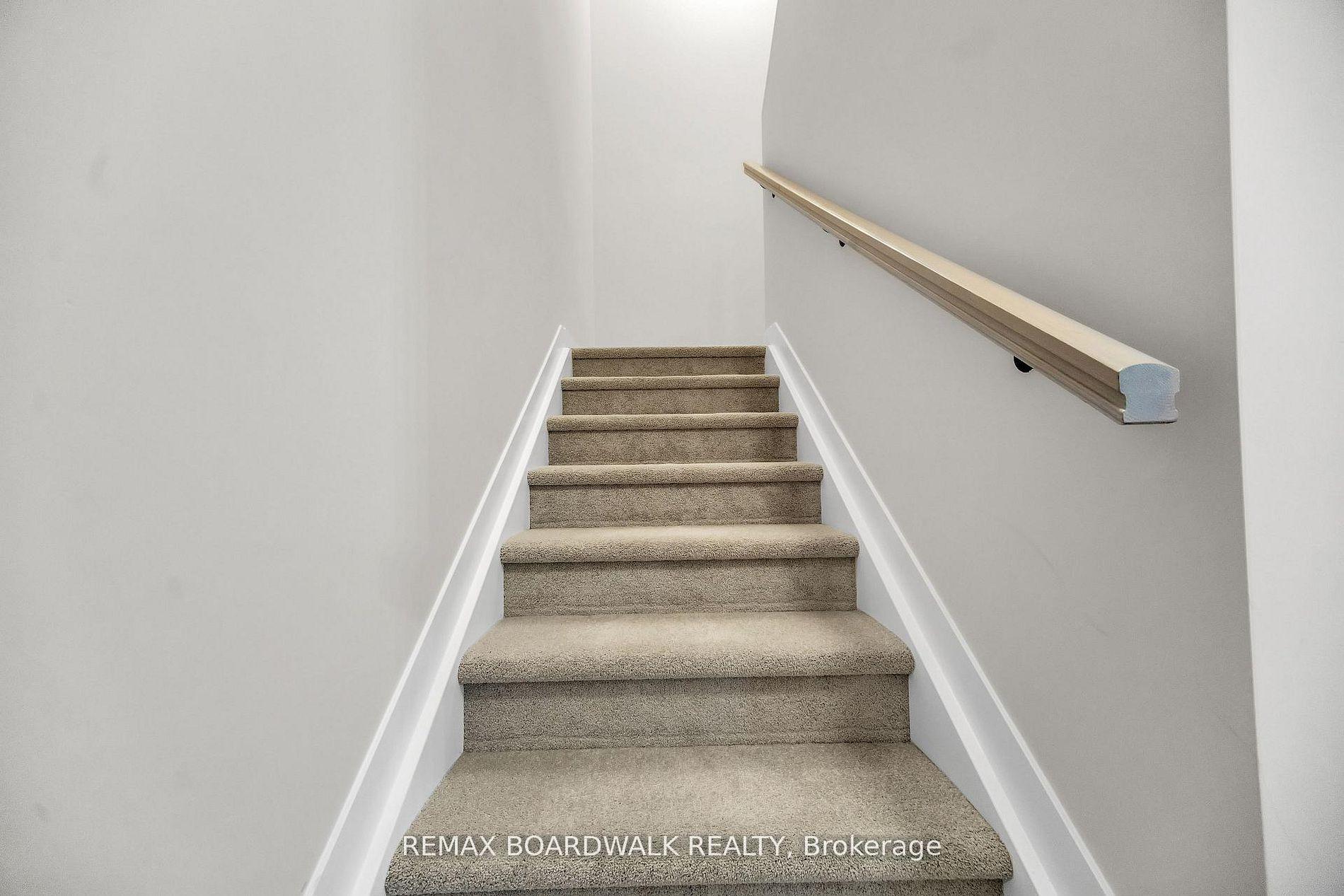 Photo 20 of 189 Beebalm Crescent, Ottawa, Barrhaven - Half Moon Bay — HOMEH