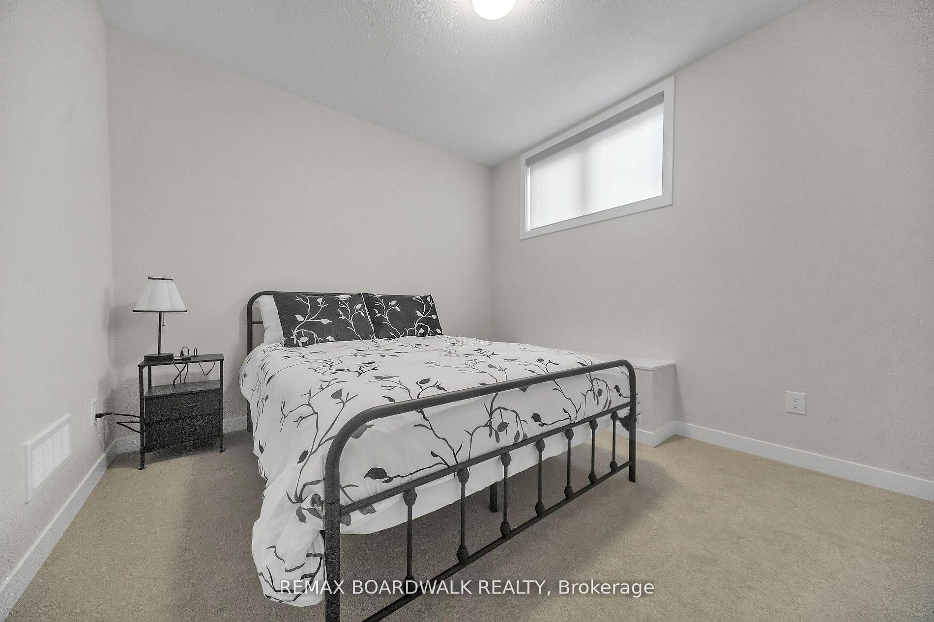 Photo 24 of 189 Beebalm Crescent, Ottawa, Barrhaven - Half Moon Bay — HOMEH