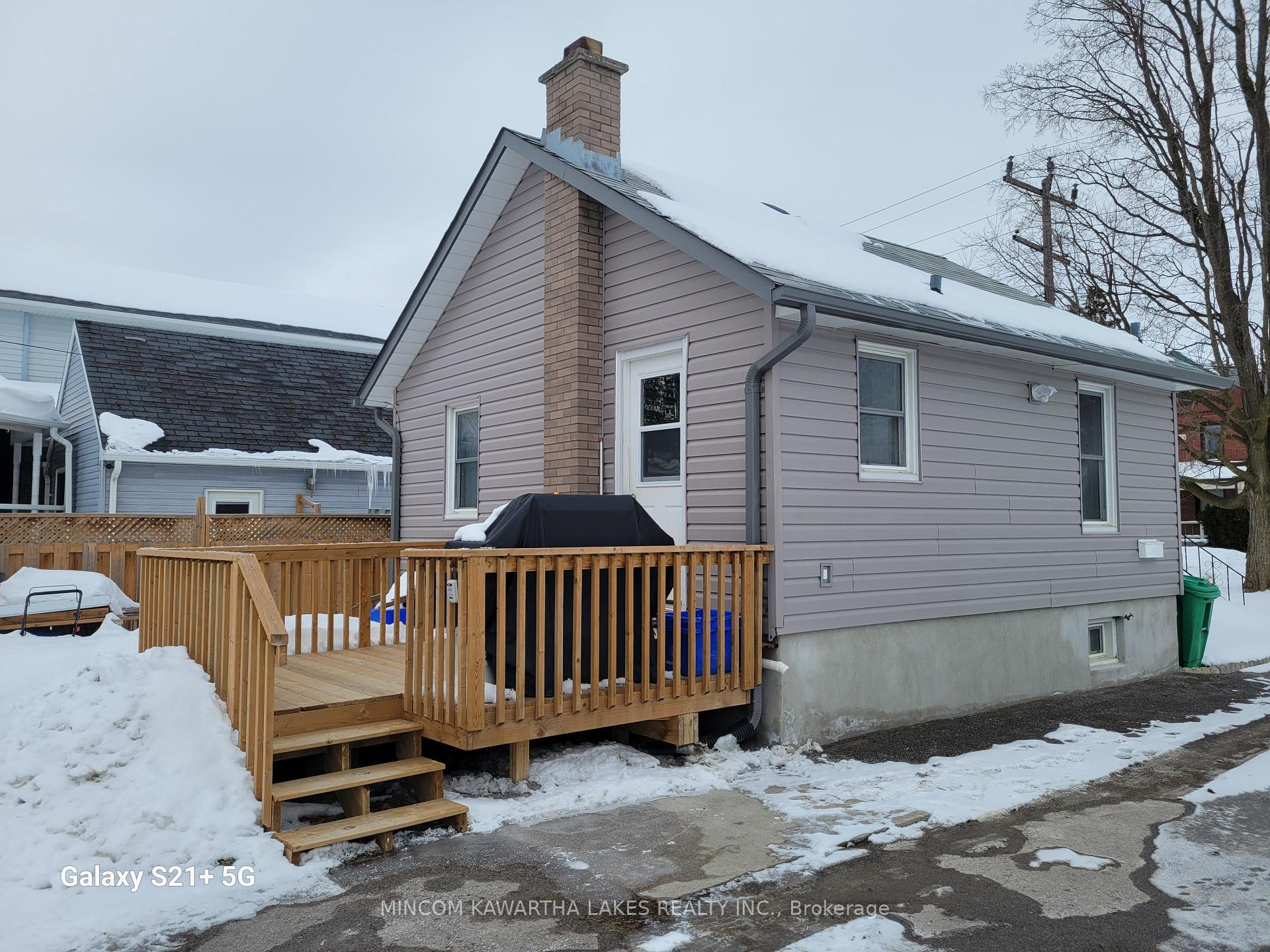 Photo 4 of 889 Western Avenue, Peterborough, Otonabee Ward 1 — HOMEH