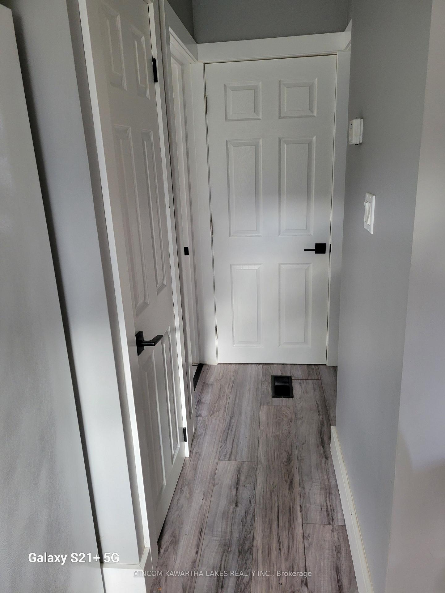 Photo 5 of 889 Western Avenue, Peterborough, Otonabee Ward 1 — HOMEH