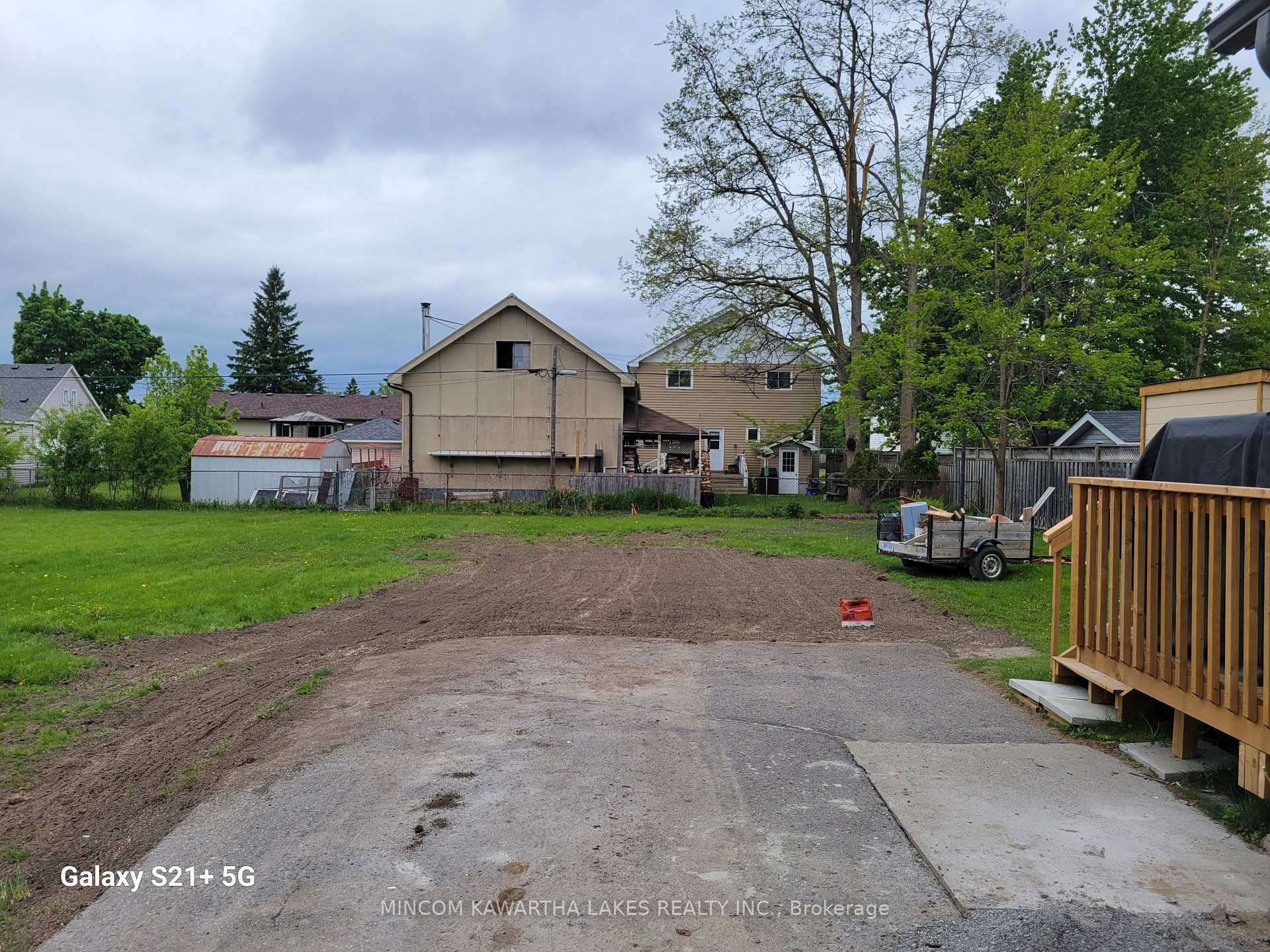 Photo 21 of 889 Western Avenue, Peterborough, Otonabee Ward 1 — HOMEH
