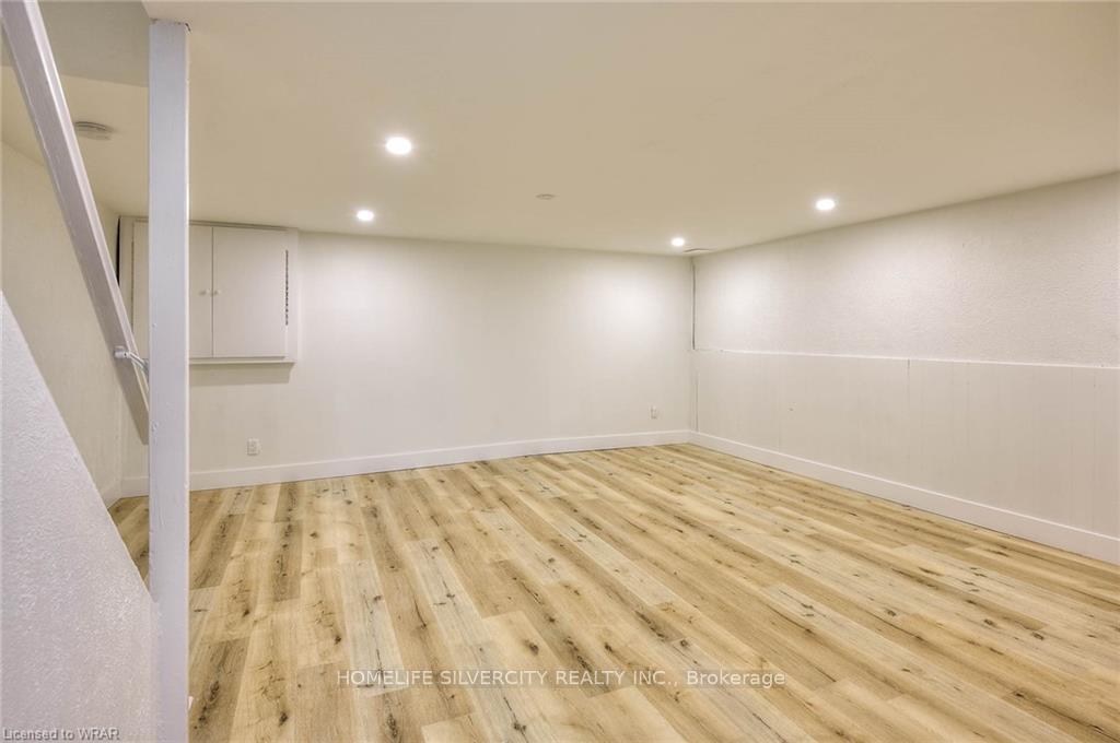 Photo 9 of Unit 5, 144 Jansen Avenue, Kitchener — HOMEH
