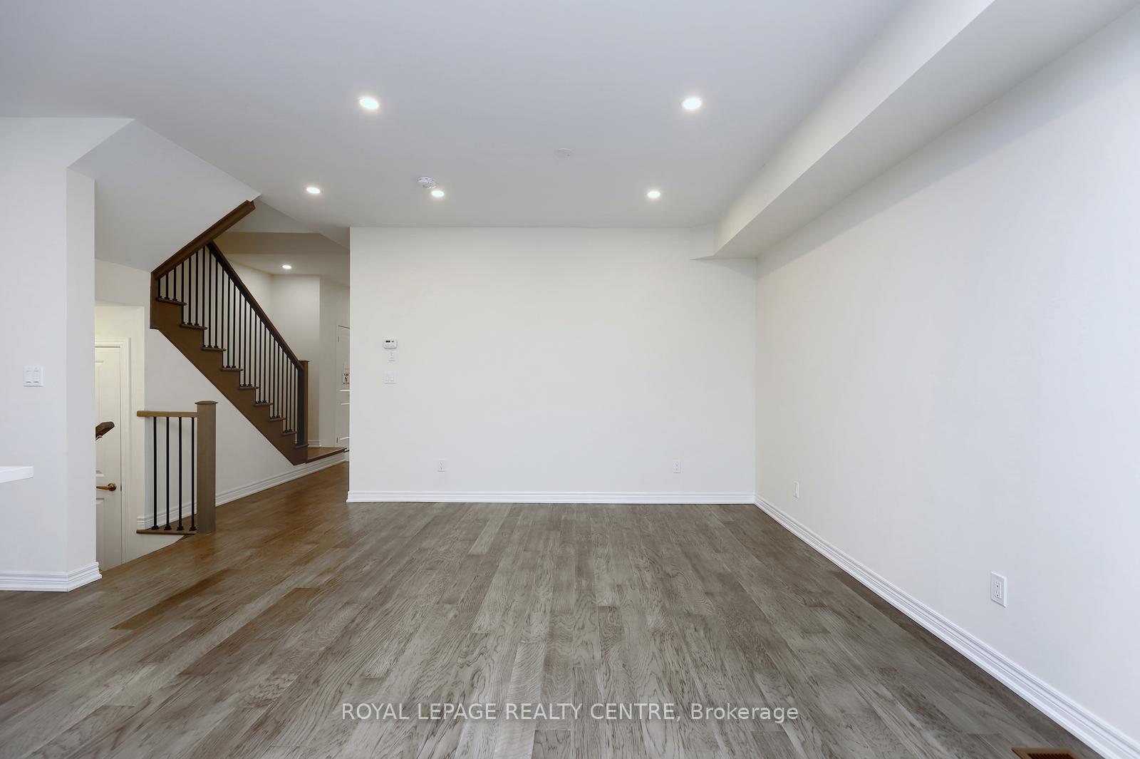 Photo 7 of 64 Genoa Drive, Hamilton, Ryckmans — HOMEH