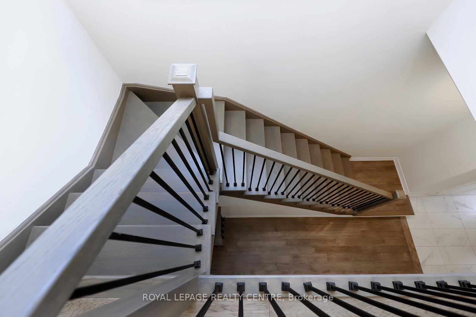 Photo 27 of 64 Genoa Drive, Hamilton, Ryckmans — HOMEH