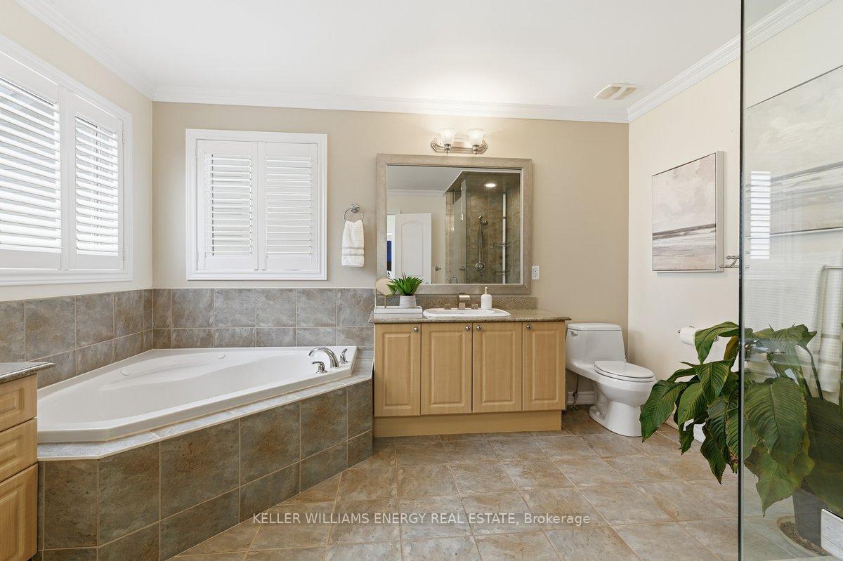 Photo 17 of 12 Keeler Crescent, Clarington, Bowmanville — HOMEH