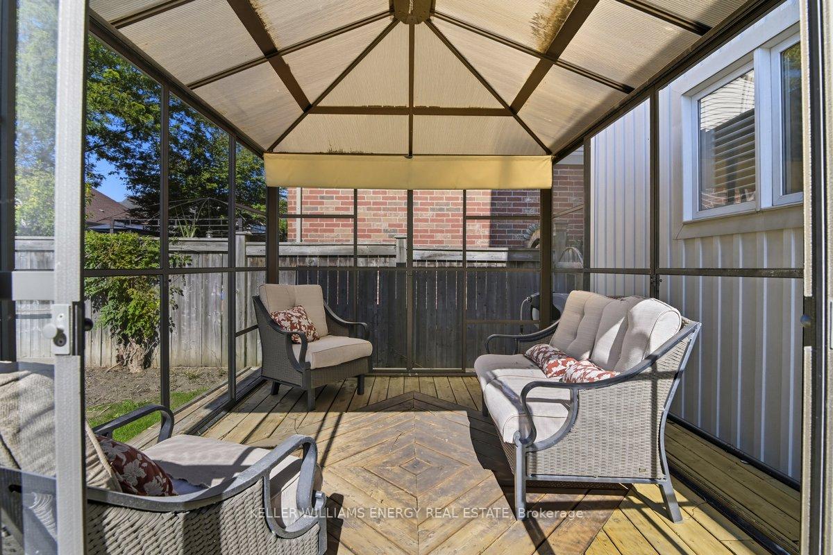 Photo 23 of 12 Keeler Crescent, Clarington, Bowmanville — HOMEH