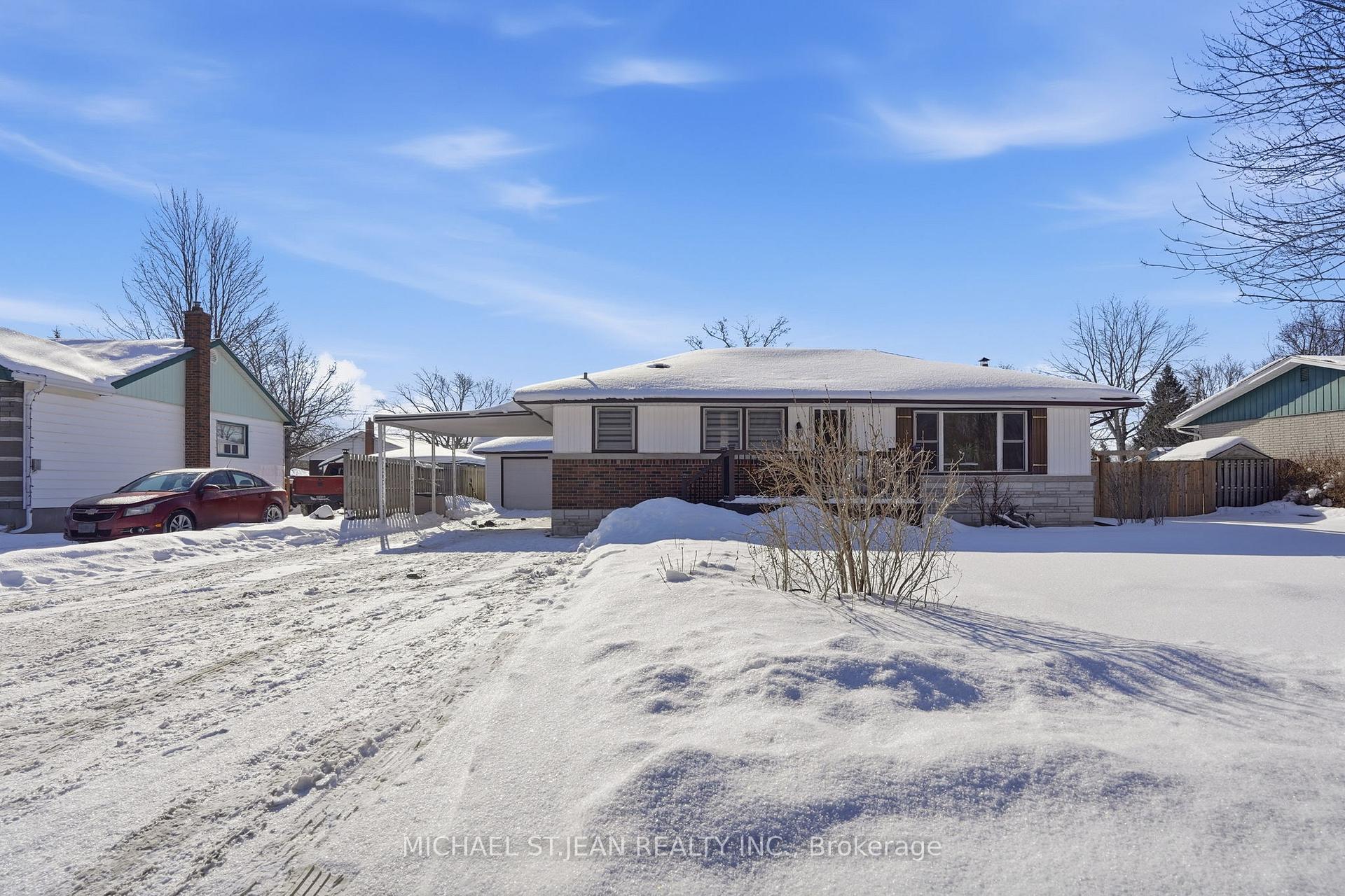 Photo 3 of 99 Forks Road, Welland, Dain City — HOMEH