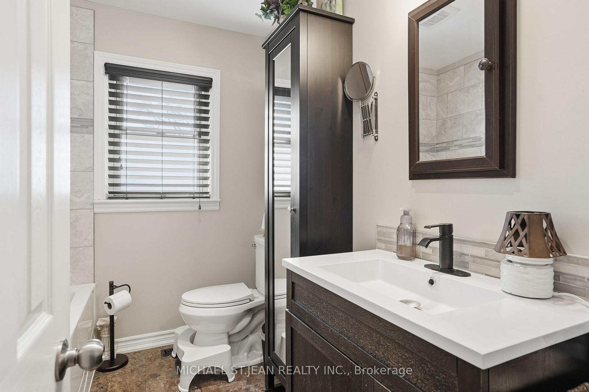 Photo 14 of 99 Forks Road, Welland, Dain City — HOMEH