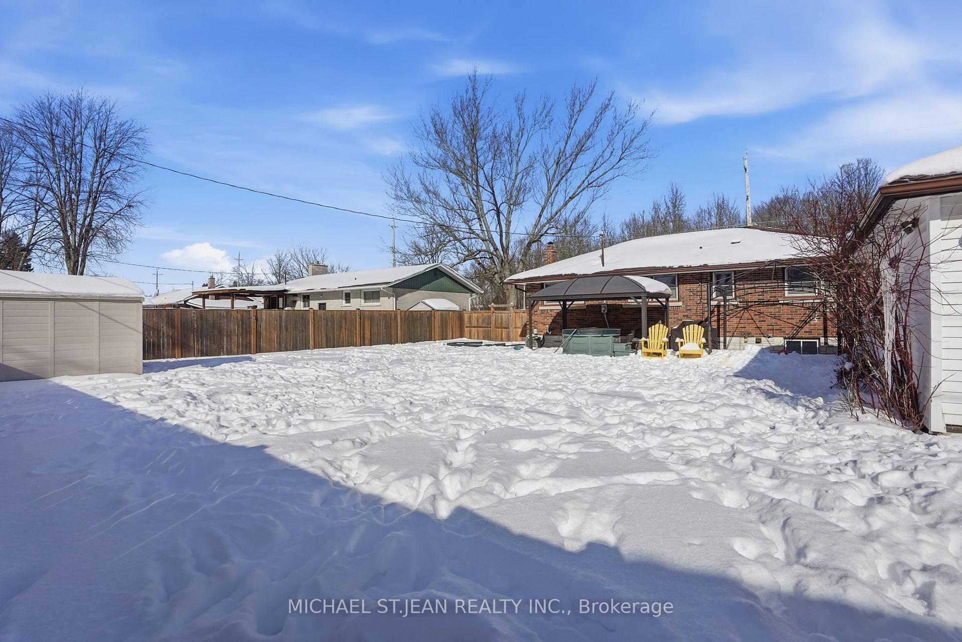 Photo 31 of 99 Forks Road, Welland, Dain City — HOMEH