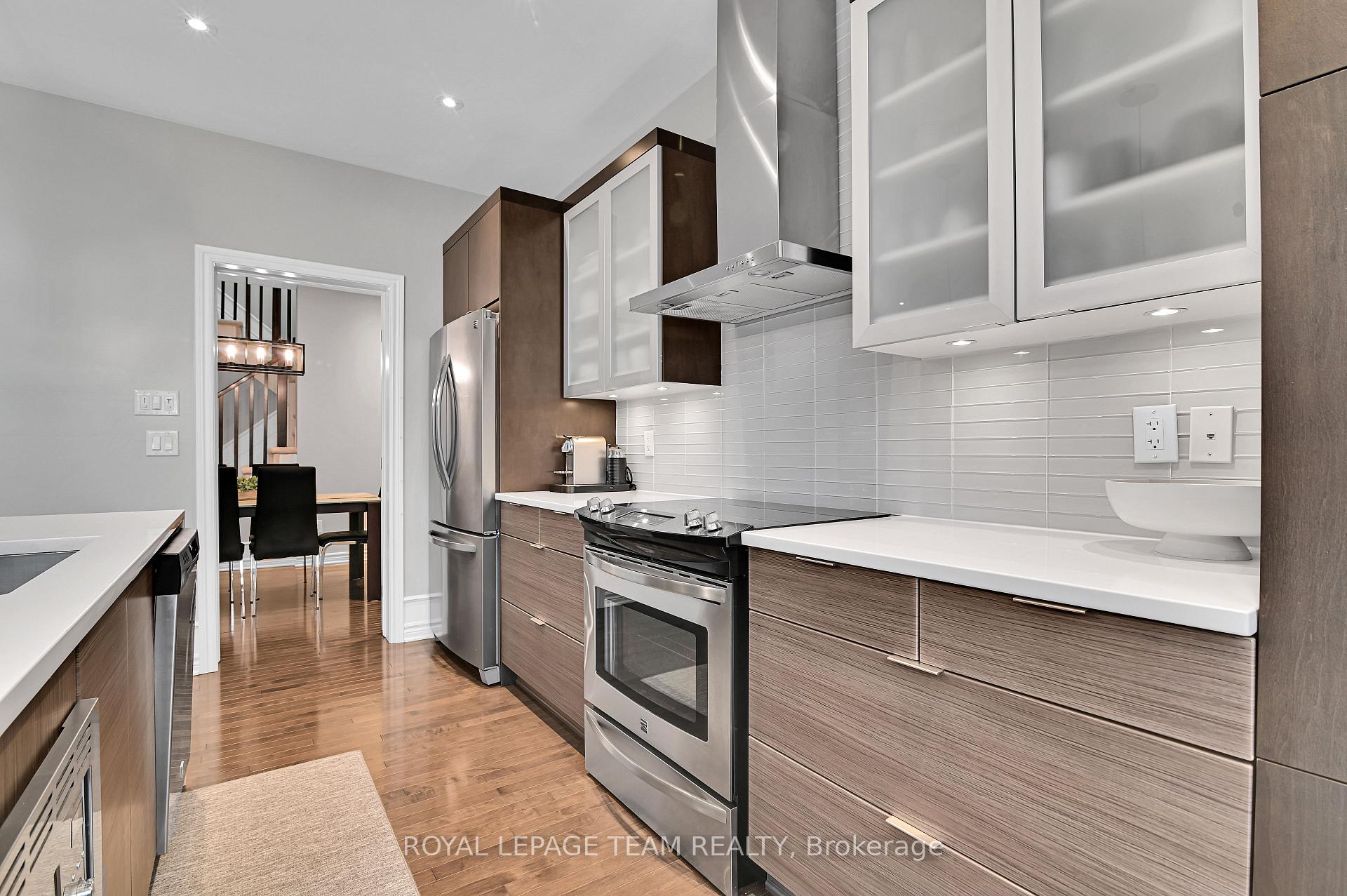 Photo 10 of 743 Brian Good Avenue, Ottawa, Riverside South/Gloucester Glen — HOMEH