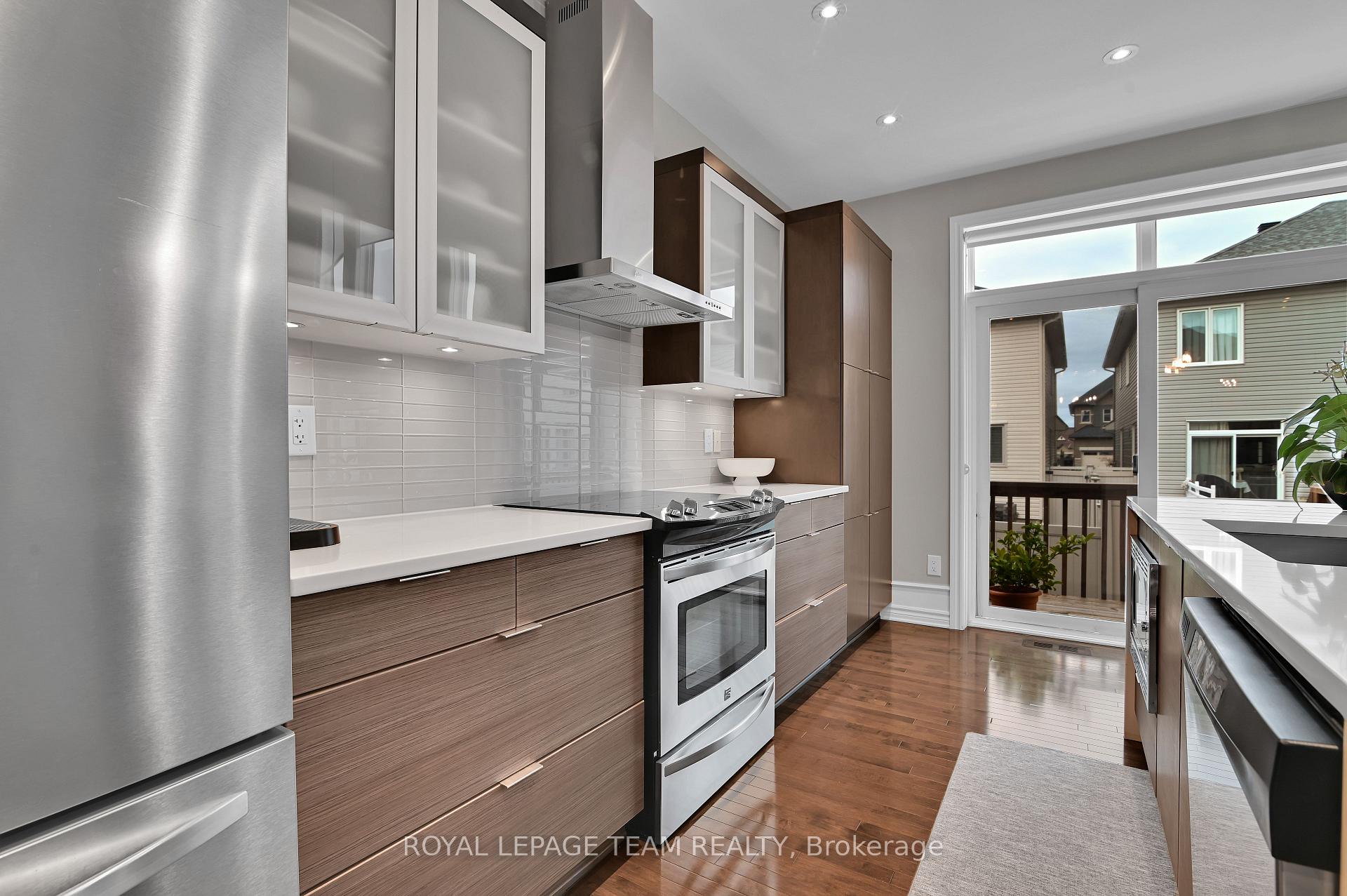 Photo 14 of 743 Brian Good Avenue, Ottawa, Riverside South/Gloucester Glen — HOMEH