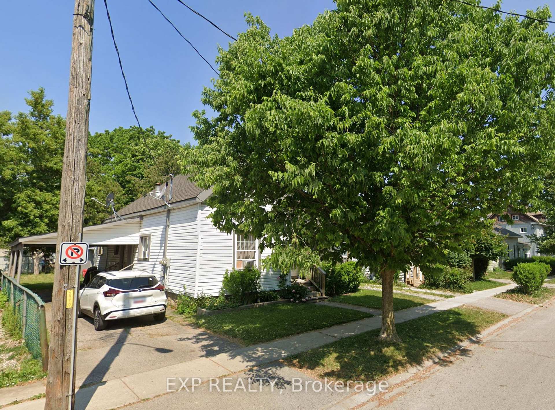 Photo 4 of 25 Station Street, St. Thomas — HOMEH