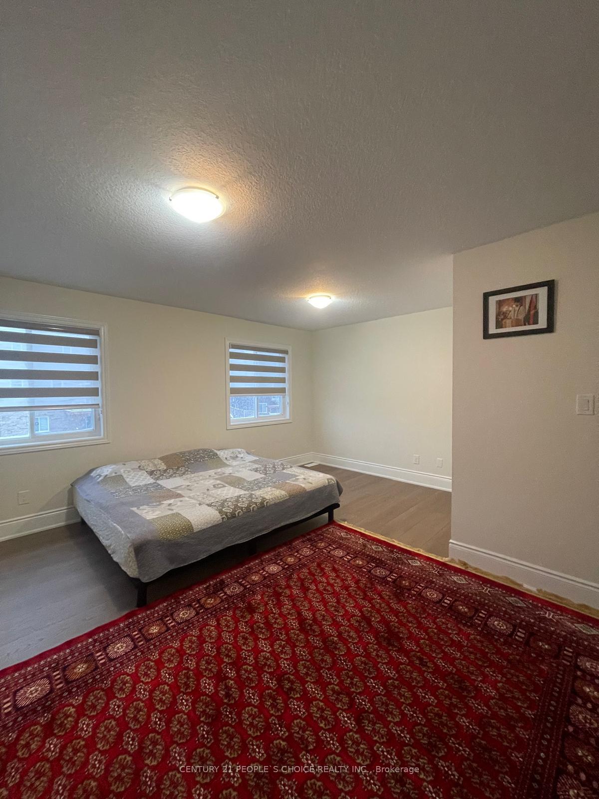 Photo 12 of 58 Renfrew Street, Kitchener — HOMEH