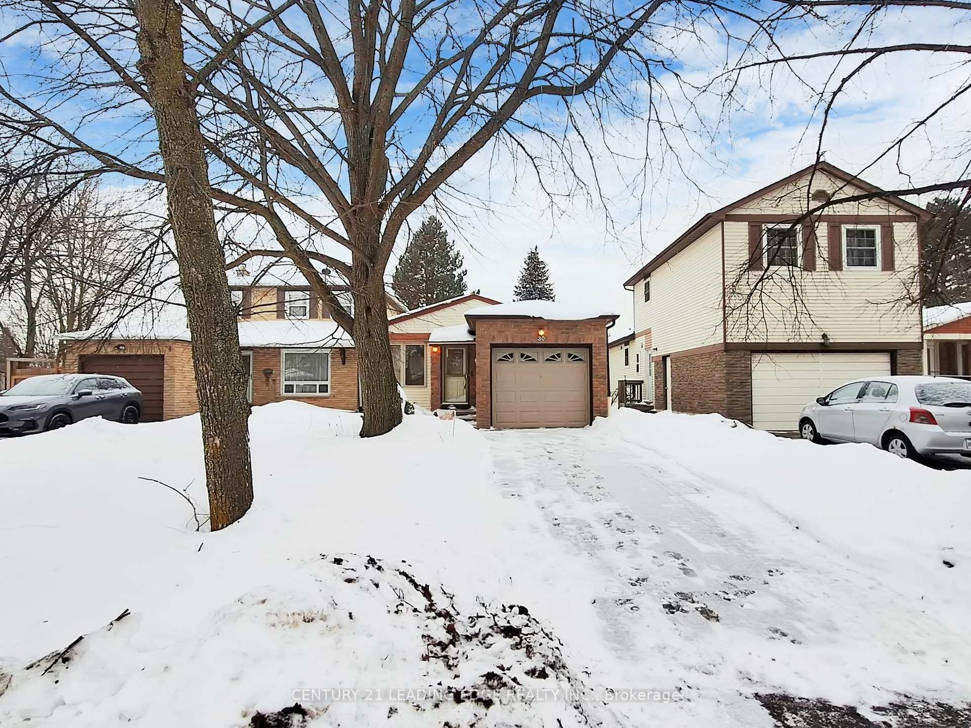 Photo 1 of 30 Madsen Crescent, Markham, Markville — HOMEH