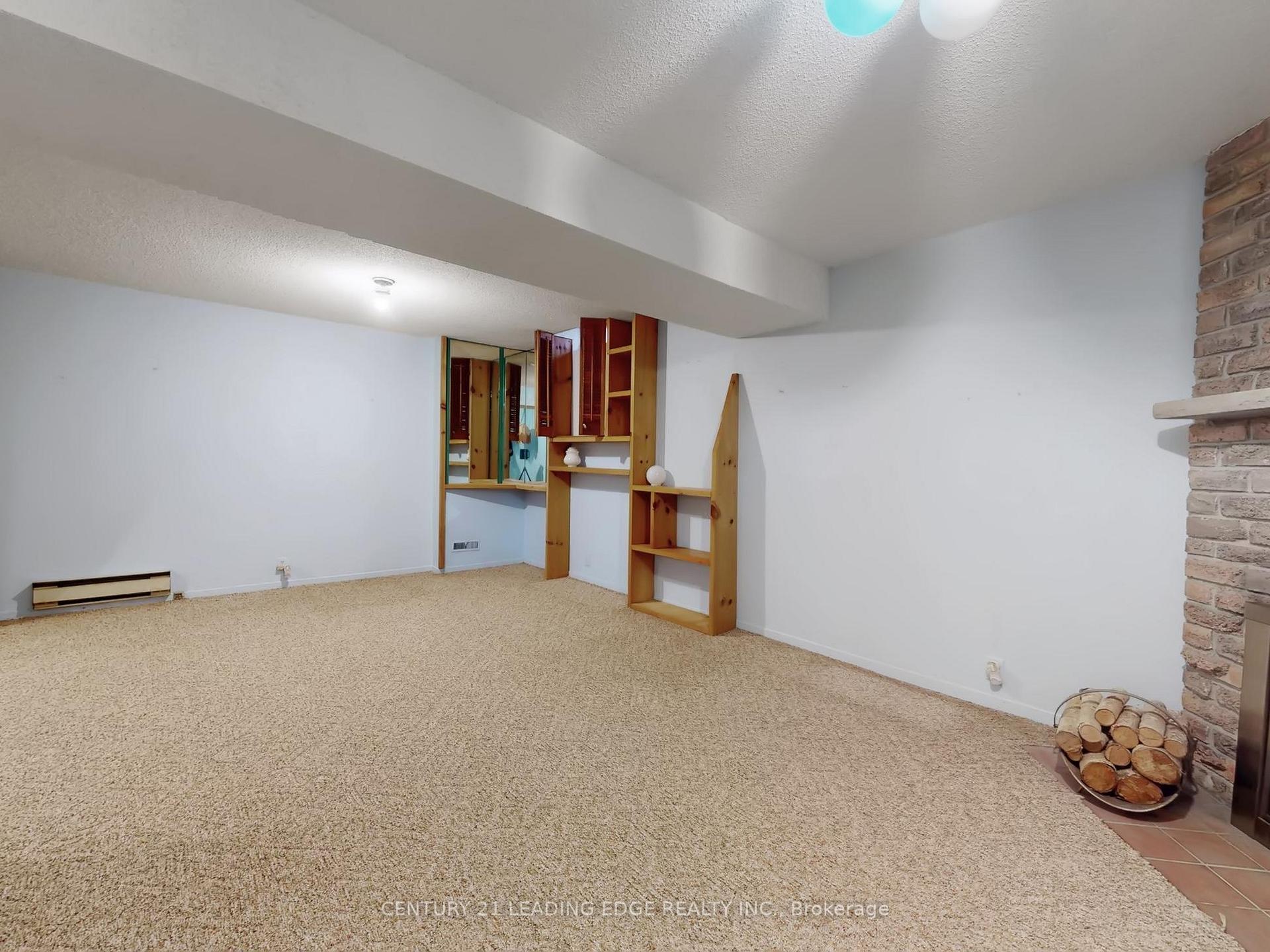 Photo 37 of 30 Madsen Crescent, Markham, Markville — HOMEH