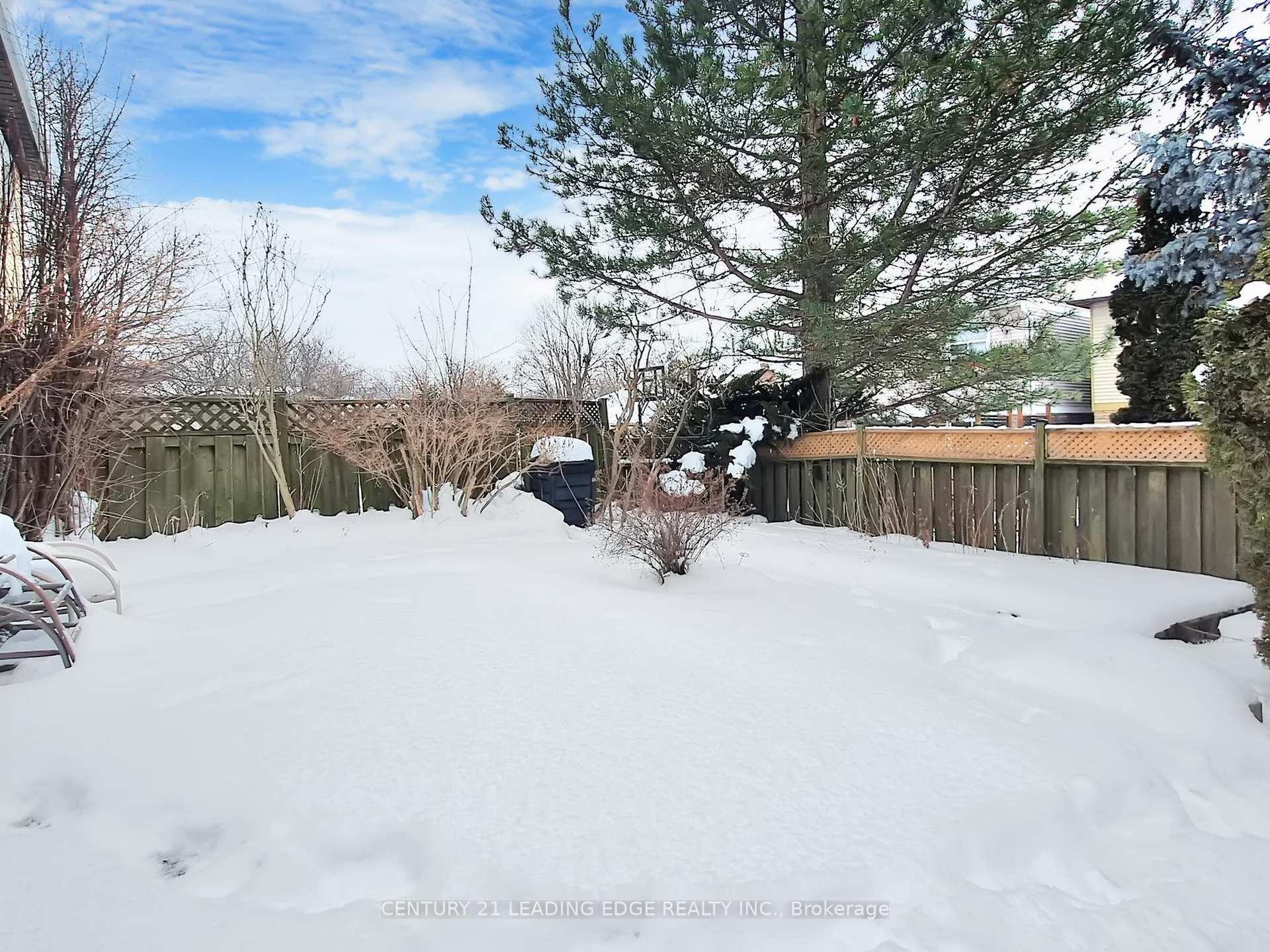 Photo 35 of 30 Madsen Crescent, Markham, Markville — HOMEH
