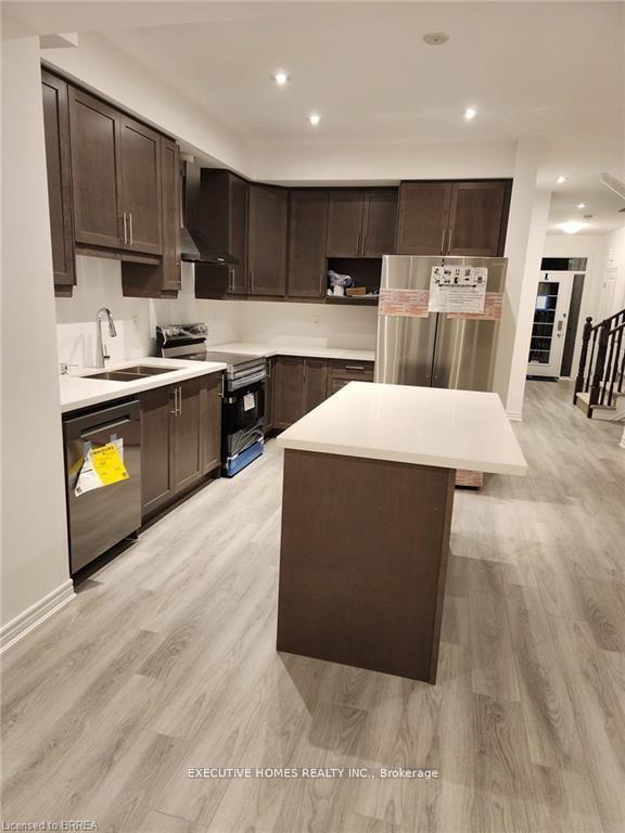Photo 4 of Unit 100, 120 Court Drive, Brant, Paris — HOMEH