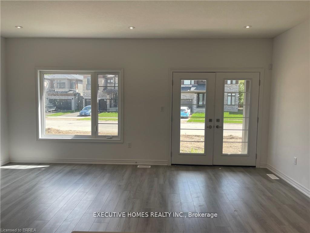 Photo 7 of Unit 100, 120 Court Drive, Brant, Paris — HOMEH