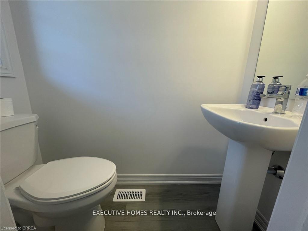 Photo 16 of Unit 100, 120 Court Drive, Brant, Paris — HOMEH
