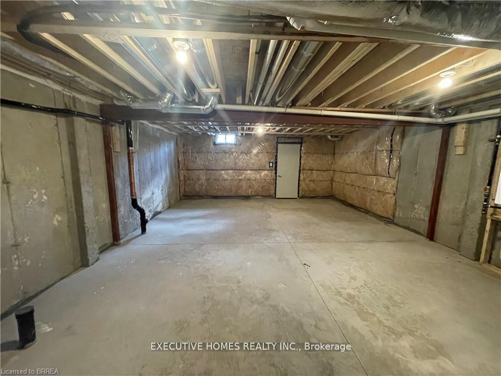 Photo 22 of Unit 100, 120 Court Drive, Brant, Paris — HOMEH
