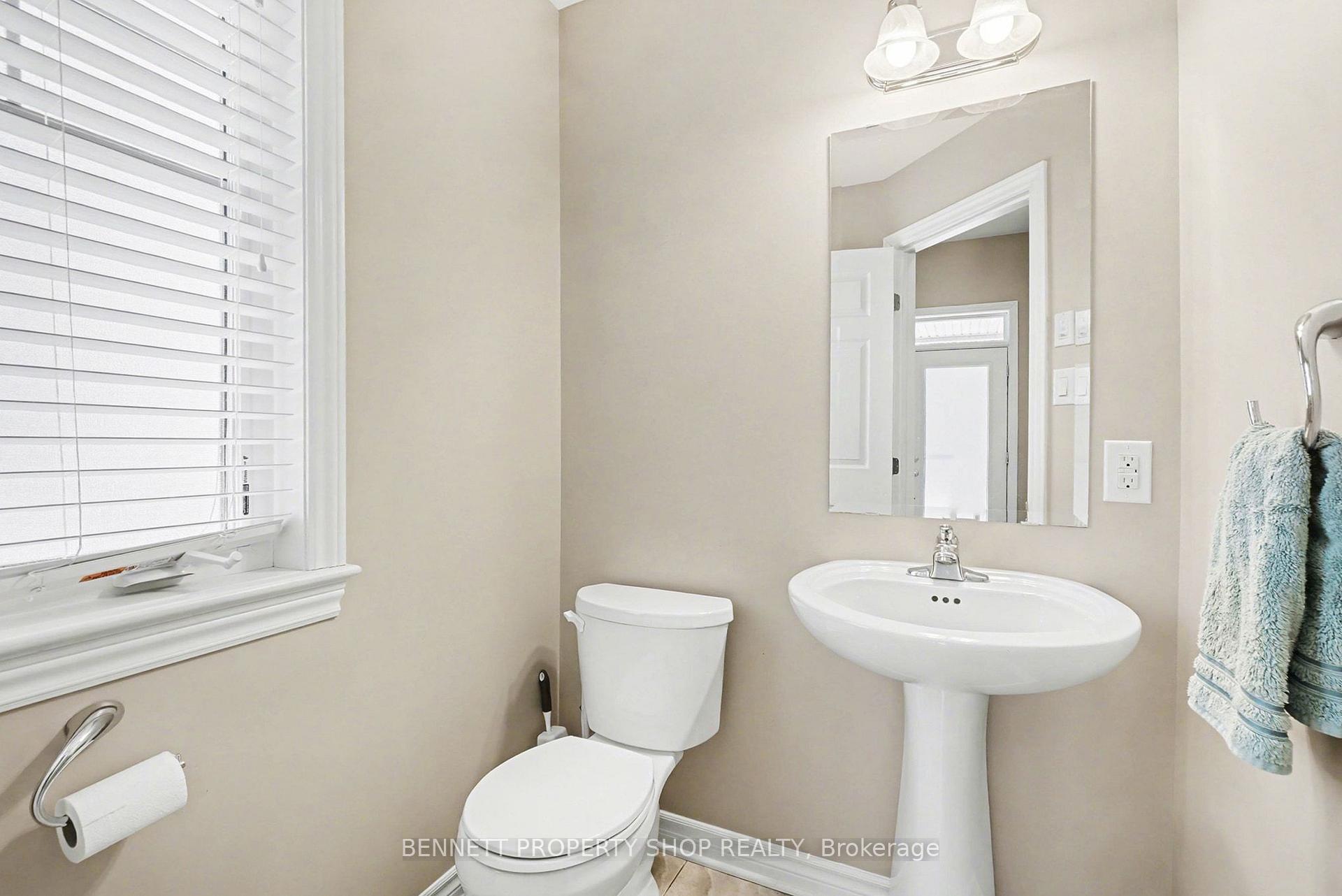 Photo 10 of 255 Mojave Crescent, Ottawa, Stittsville (North) — HOMEH