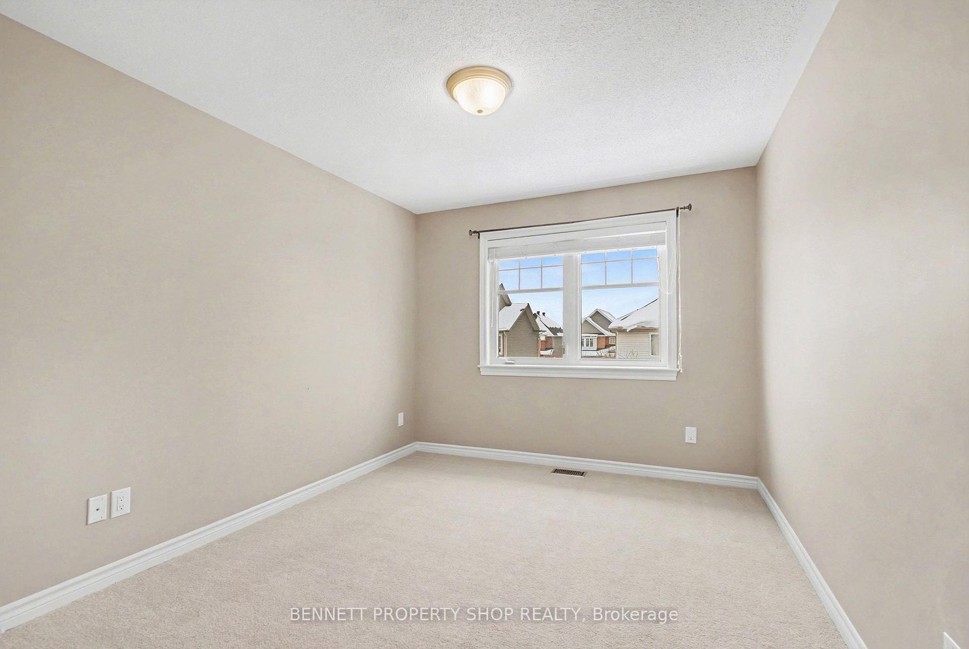 Photo 13 of 255 Mojave Crescent, Ottawa, Stittsville (North) — HOMEH