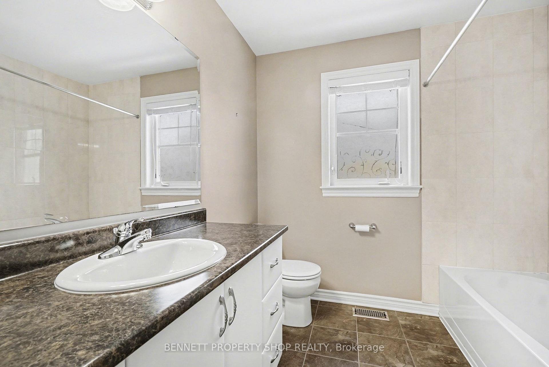 Photo 14 of 255 Mojave Crescent, Ottawa, Stittsville (North) — HOMEH