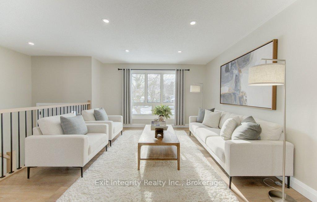 Photo 4 of 402 Heritage Drive, Kitchener — HOMEH