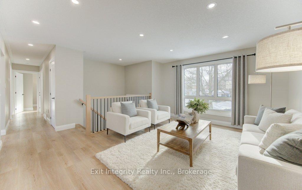 Photo 14 of 402 Heritage Drive, Kitchener — HOMEH