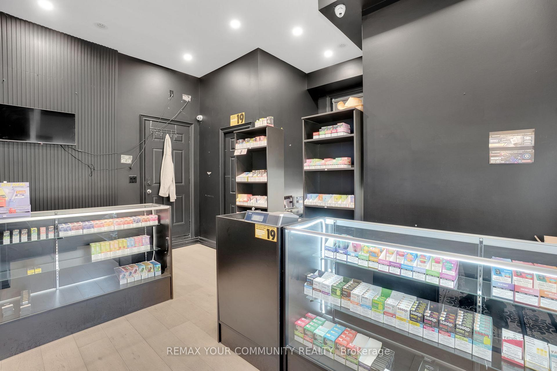 Photo 28 of Unit 8, 10060 Keele Street, Vaughan, Maple — HOMEH