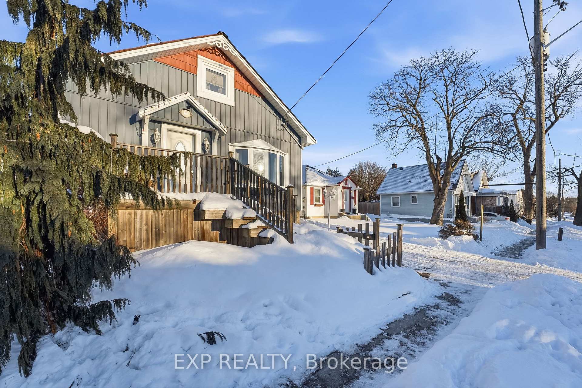 Photo 4 of 77 Westmount Street, Oshawa, Vanier — HOMEH